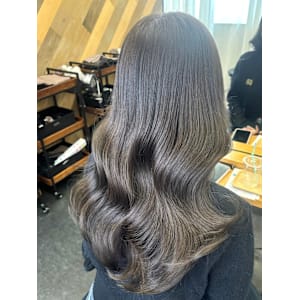 【髪質改善】オリーブグレージュ/艶髪/透明感/トリートメント