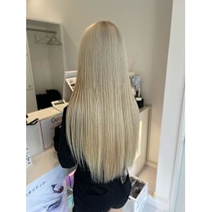 ブランドカラー