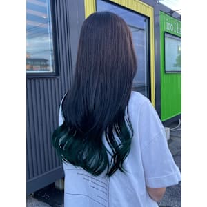 デザインカラー　裾カラー　グリーンカラー