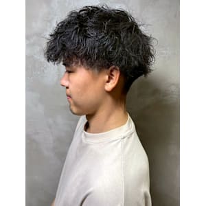 ツイスパ  刈り上げ ショートマッシュ ツーブロック 20代