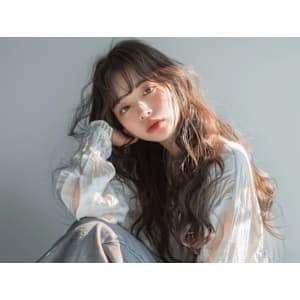 FLORA  treatment&spa 【フローラ】×スタ