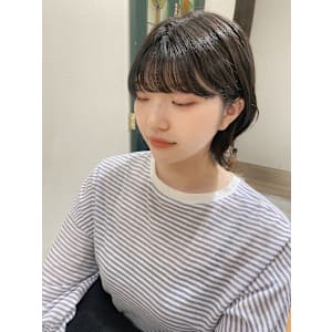 Re:sh iron 髪質改善&縮毛矯正×スタイル