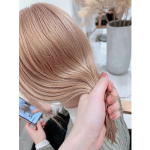 Re:sh iron 髪質改善&縮毛矯正×スタイル