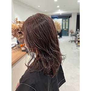 Re:sh iron 髪質改善&縮毛矯正×スタイル