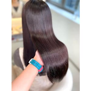 【大通駅・豊水すすきの駅】asterisk(アスタリスク)