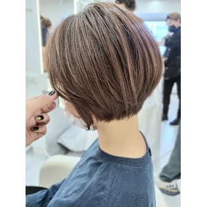 【大通駅・豊水すすきの駅】asterisk(アスタリスク)