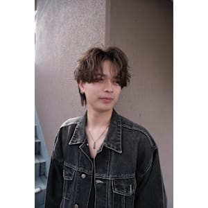 メンズセンターパート