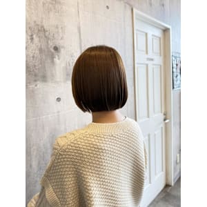 オレンジベージュ