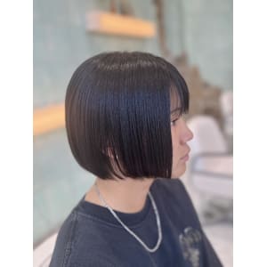 切りっぱなしボブ