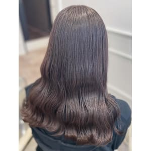 透明感たっぷり！グレージュカラー♪_ユウ