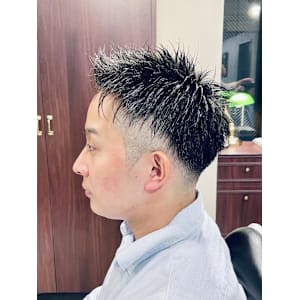 【20代 男性】ロンドンスパイキーツーブロ（大宮/バーバー）