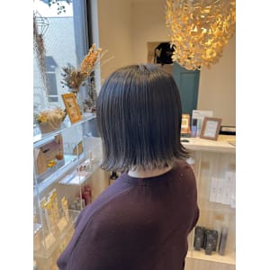 切りっぱなしボブ