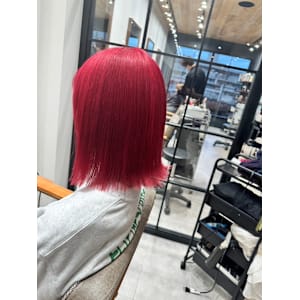 髪質改善/韓国風/切りっぱなしボブ/ハイトーンカラー/ピンク