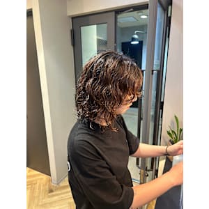 レディースふわふわパーマ