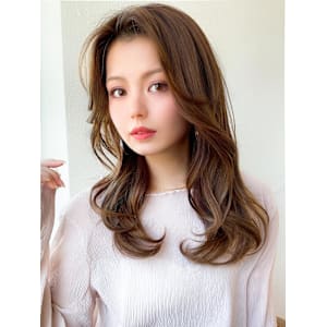 後れ毛が可愛い顔周りハイレイヤーロングチェリーブラウン - AFLOAT/L 錦糸町【アフロートエル】【アフロートエル キンシチョウ】掲載中