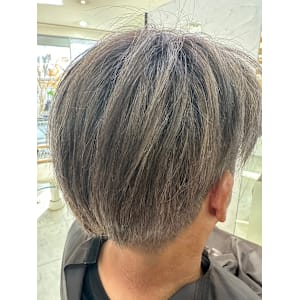 シルバーグレー