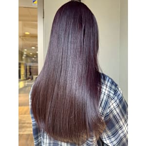 ラベンダーベージュ 艶感カラー ブリーチなし ロングヘア