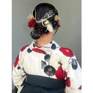 着物ヘア お団子 和装アレンジ タイト 卒業式 シンプル