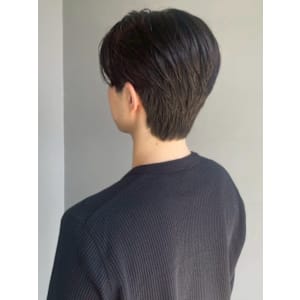 ツーブロックマッシュ 黒髪ショート ビジネス メンズカット