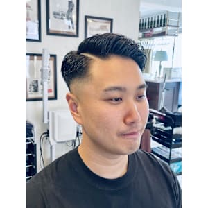 【20代 男性】ロンドン七三フェード（大宮/バーバー）