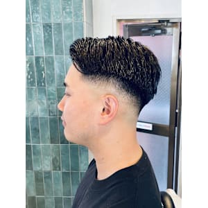 【20代 男性】ロンドン七三フェード（大宮/バーバー）