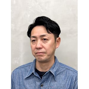 大人の余裕を引き出す　爽やかナチュラルスタイル