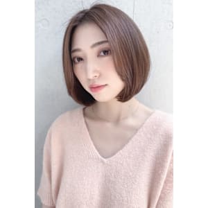 あご下ボブ　明るめの白髪染め