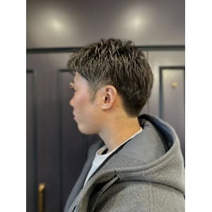 メンズショート刈り上げアップバング