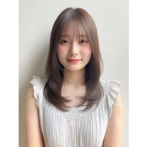 セミロング レイヤーカット 顔周り 透明感 20代30代