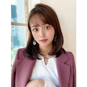 ホワイトグレージュ後れ毛が可愛い顔周りレイヤーミニウルフ - AFLOAT/L 錦糸町【アフロートエル】【アフロートエル キンシチョウ】掲載中