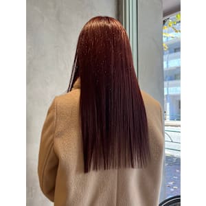 チェリーレッド