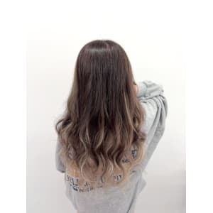 グレージュグラデーション