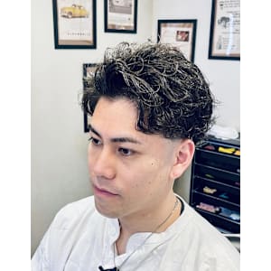 【20代 男性】ロンドンアップバングパーマ（大宮/バーバー）