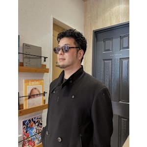 ピンパーマ×スパイキーショート