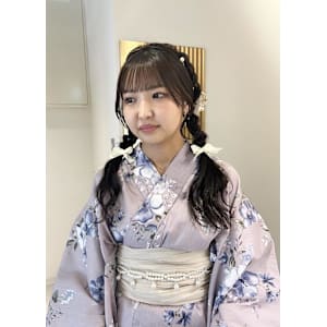 【Nanaka】写真映え浴衣ヘア/編み下ろしツインテール - MOON by KENJE【ムーンバイケンジ】掲載中