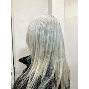 #ホワイトカラー #ブリーチ #ホワイトブリーチ