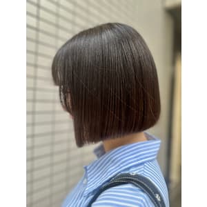 ボブカット☆乾かすだけでまとまるボブカット×ストレートパーマ