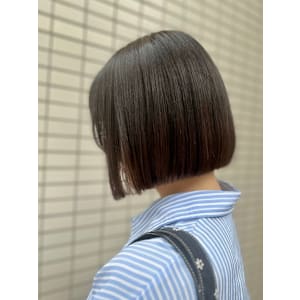 ボブカット☆乾かすだけでまとまるボブカット×ストレートパーマ