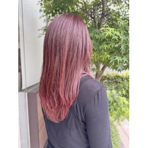 履歴を活かしたチェリーピンクカラー - EMU international 春日部本店【エムインターナショナル】掲載中