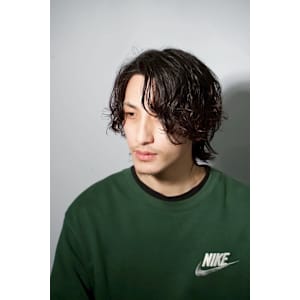 セミロングスパイラルパーマ