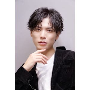 コンパクトセンターパート - メンズヘア整形サロン GOALD 渋谷店【メンズヘアセイケイサロン ゴールド シブヤテン】掲載中
