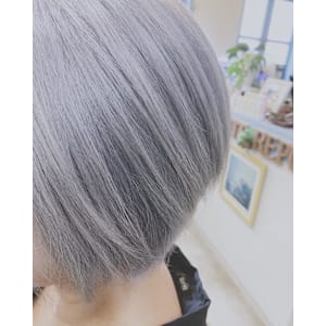 Petit Repos ボブ　インナーカラー