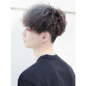 無造作前下がりマッシュ