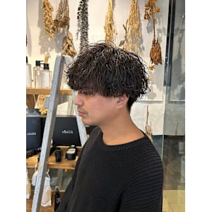 波巻きパーマ　新宿　髪質改善