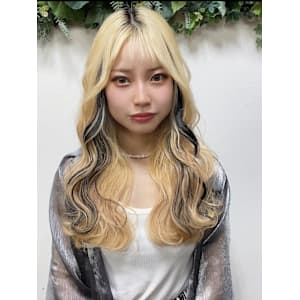 ハイトーン×ブラックインナーカラー