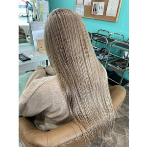 Vias by Hair…DiAみどり店×スタイル