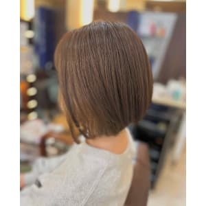 アッシュブラウンカラー×インナーカラー