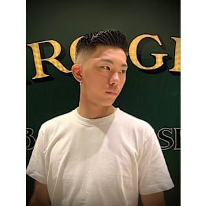 フェードショート