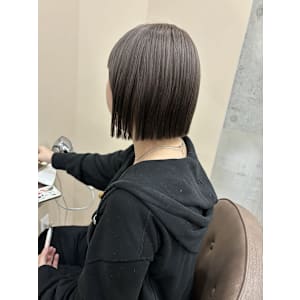 切りっぱなしボブ/ボブ/ミニボブ/タッセルボブ/グレージュ/ - noii【ノイ】掲載中