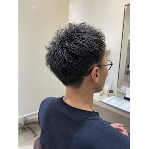 ナチュラル刈り上げショート